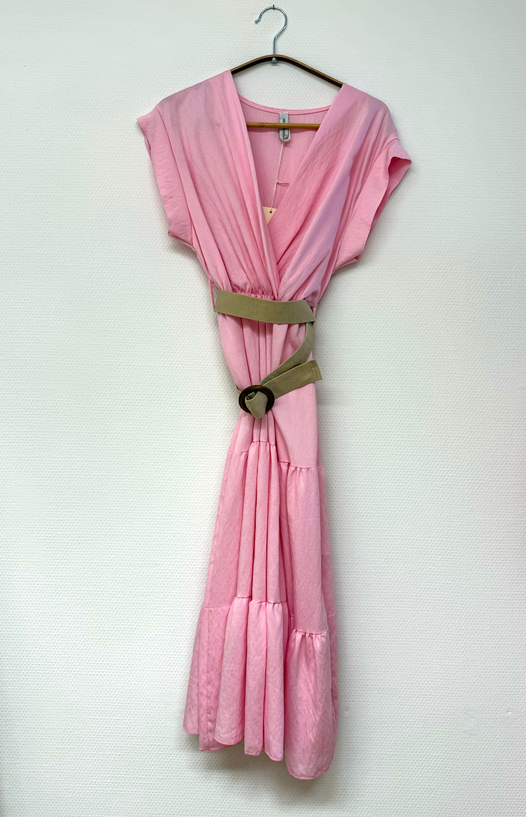 Midikleid mit Gürtel - Wickeloptik - rosa