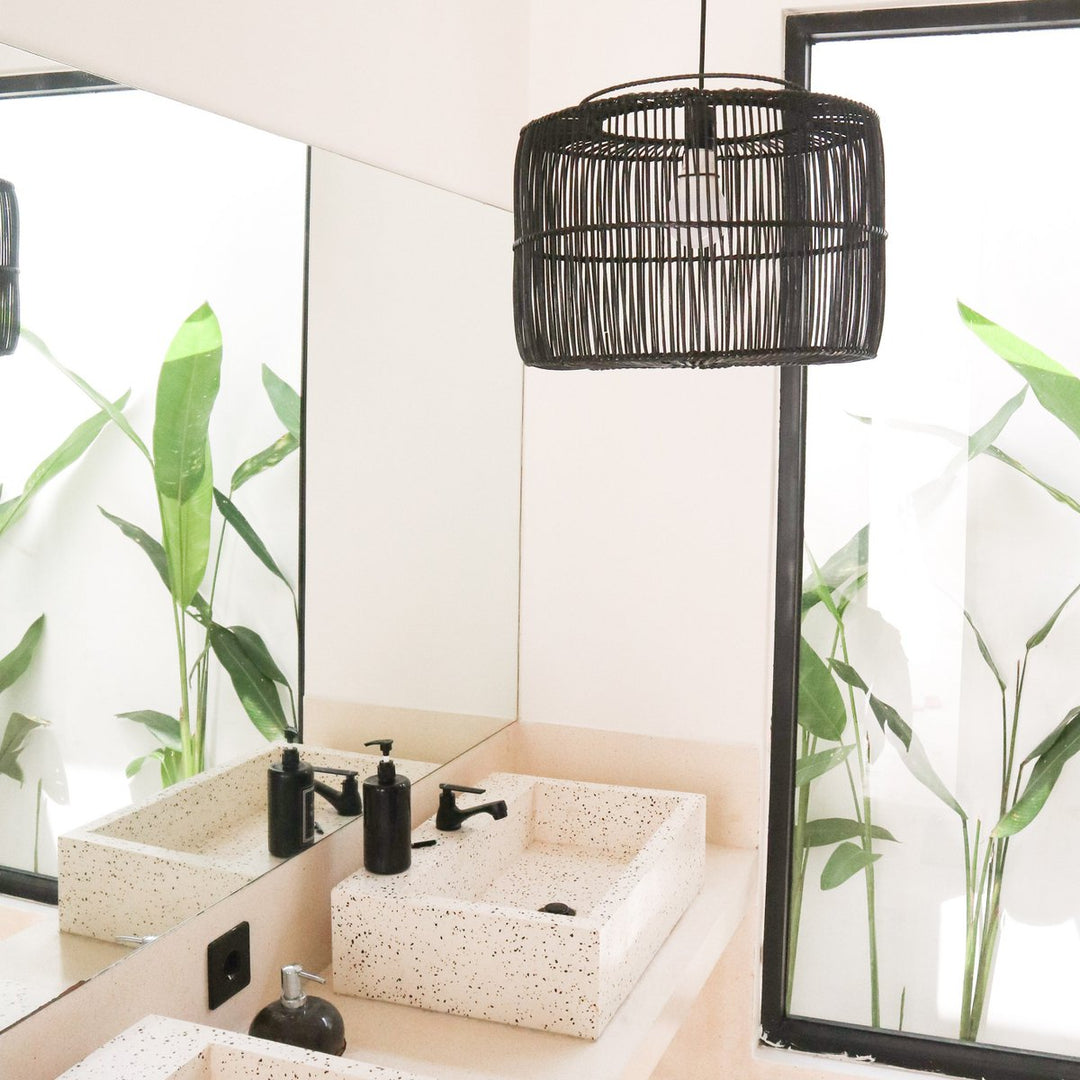 Boho Lampenschirm LIKU – Handgefertigter Rattan-Deckenlampenanhänger aus Naturfasern