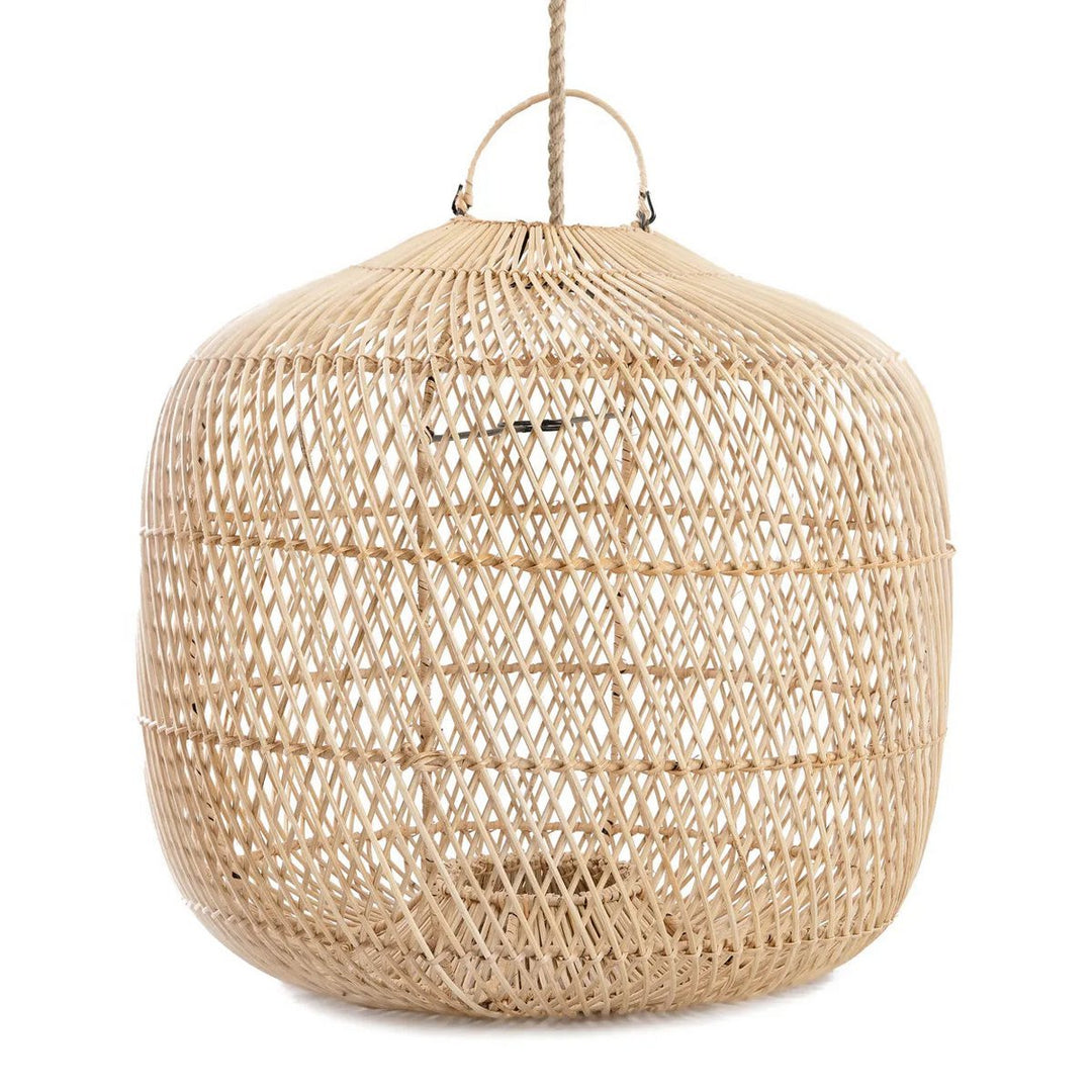 Der "Batu Bolong" Anhänger – Natur – L - Boho Lampenschirm aus Rattan