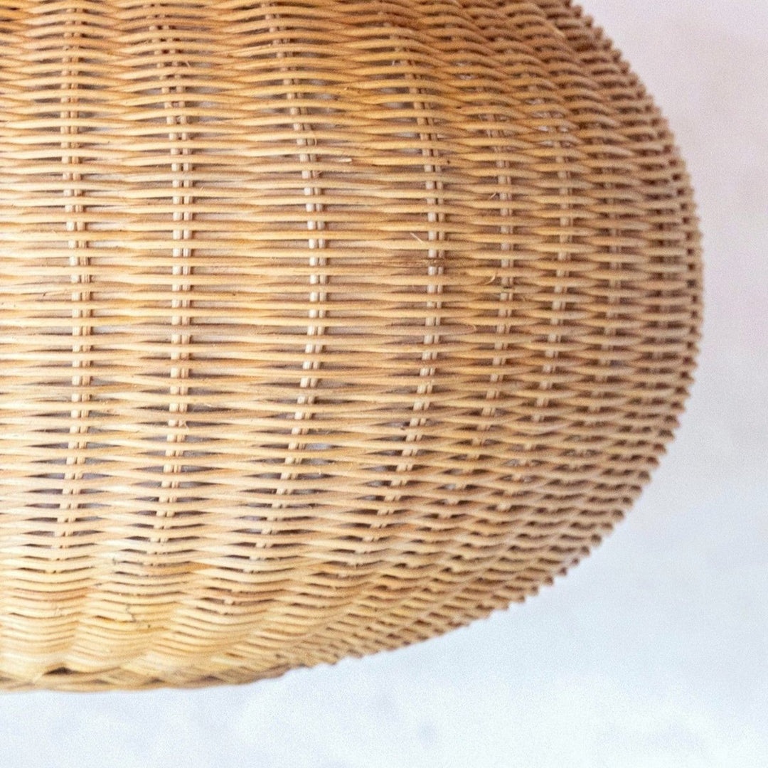 Handgefertigter Rattan-Lampenschirm ANJANI – Pendelleuchte – Boho Deckenlampe
