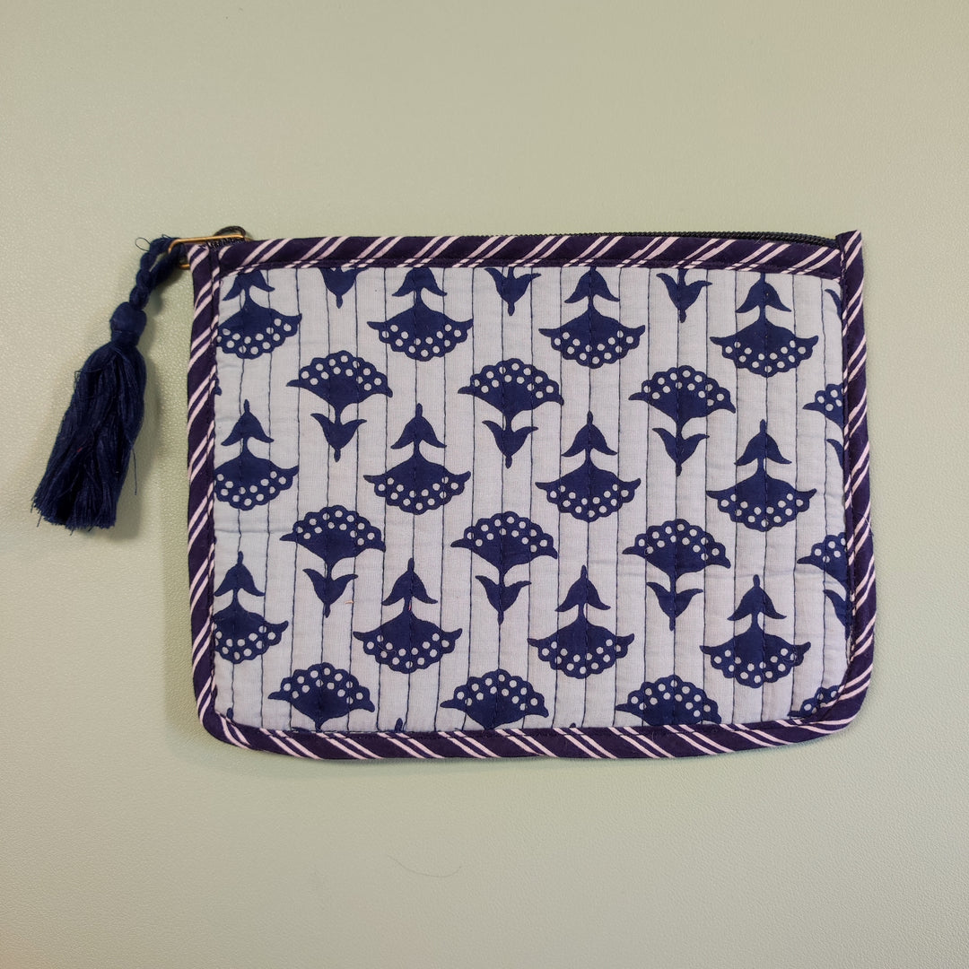 Kosmetiktasche Floral - hellblau
