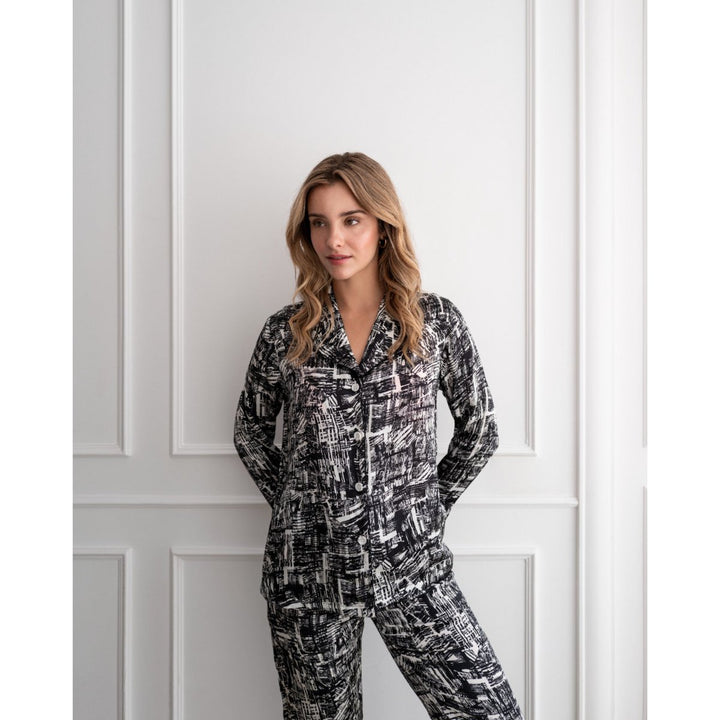 Bluse BLACK & WHITE / Straight Cut