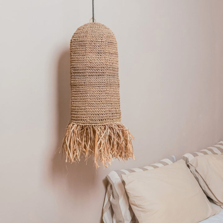 Boho Lampenschirm KAWAH – Raffia-Pendelleuchte mit Fransen– Handgefertigt & Nachhaltig