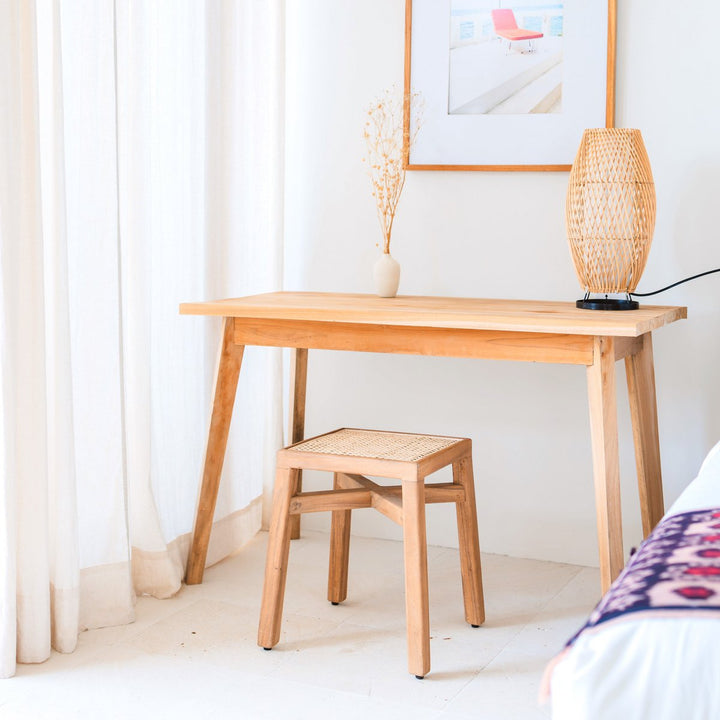 Handgefertigter Sitzhocker SUBANG - Boho Beistelltisch - Nachttisch