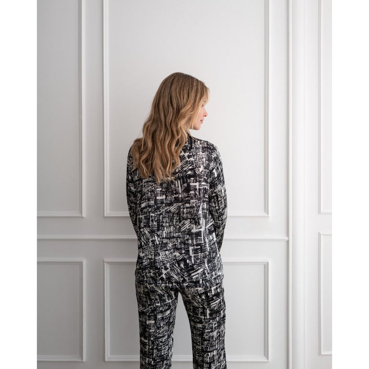 Bluse BLACK & WHITE / Straight Cut