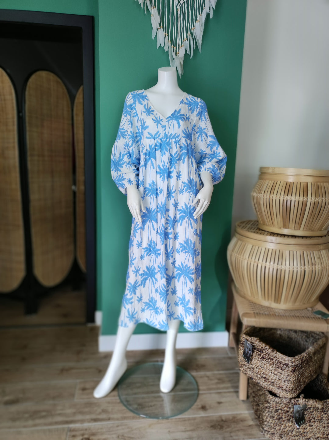 Boho-Maxikleid | Leicht & Luftig mit Palmenmuster /blau