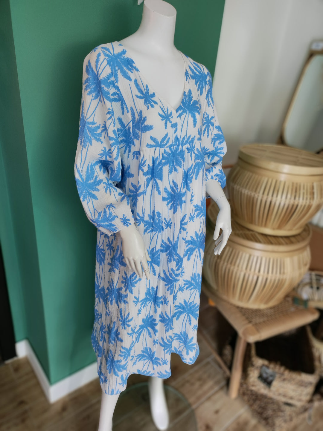 Boho-Maxikleid | Leicht & Luftig mit Palmenmuster /blau