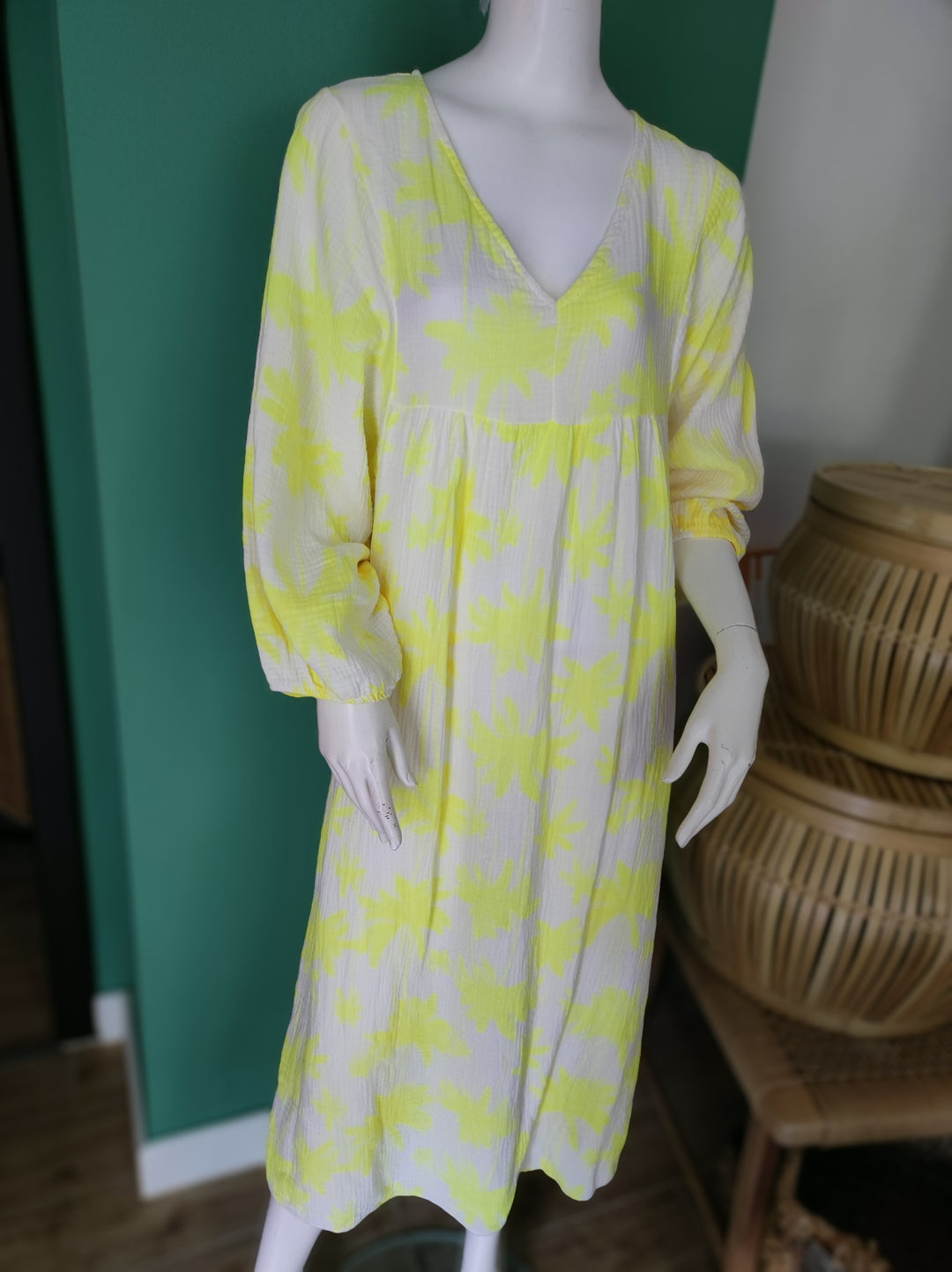 Boho-Maxikleid | Leicht & Luftig mit Palmenmuster / gelb