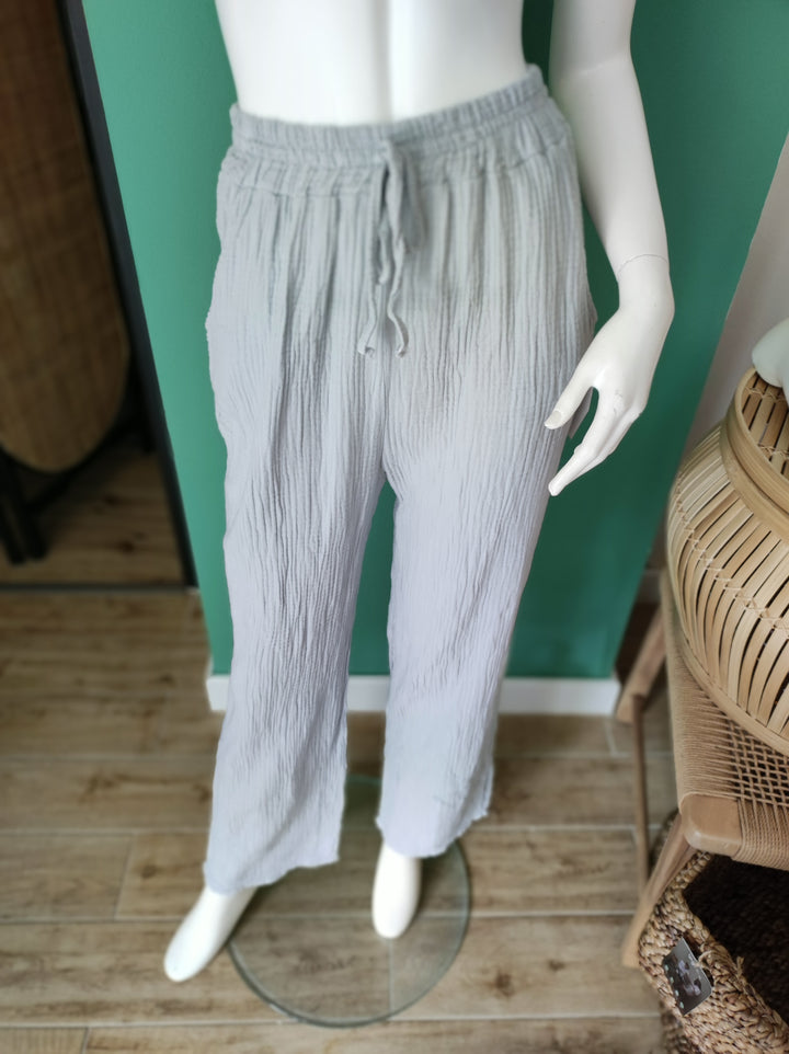 Boho Musselin-Hose – Leicht & Elegant / grau