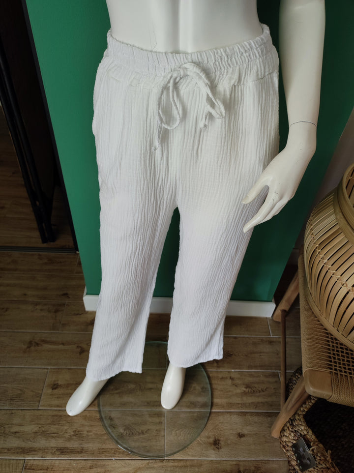 Boho Musselin-Hose – Leicht & Elegant / weiß