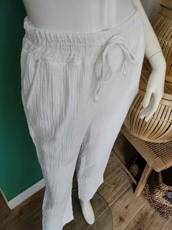 Boho Musselin-Hose – Leicht & Elegant / weiß