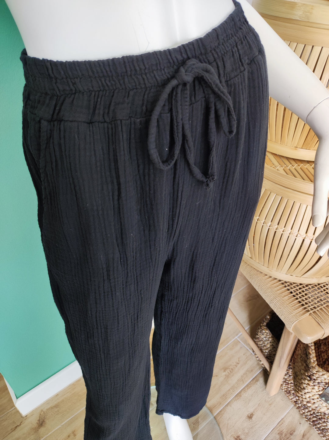 Boho Musselin-Hose – Leicht & Elegant / schwarz