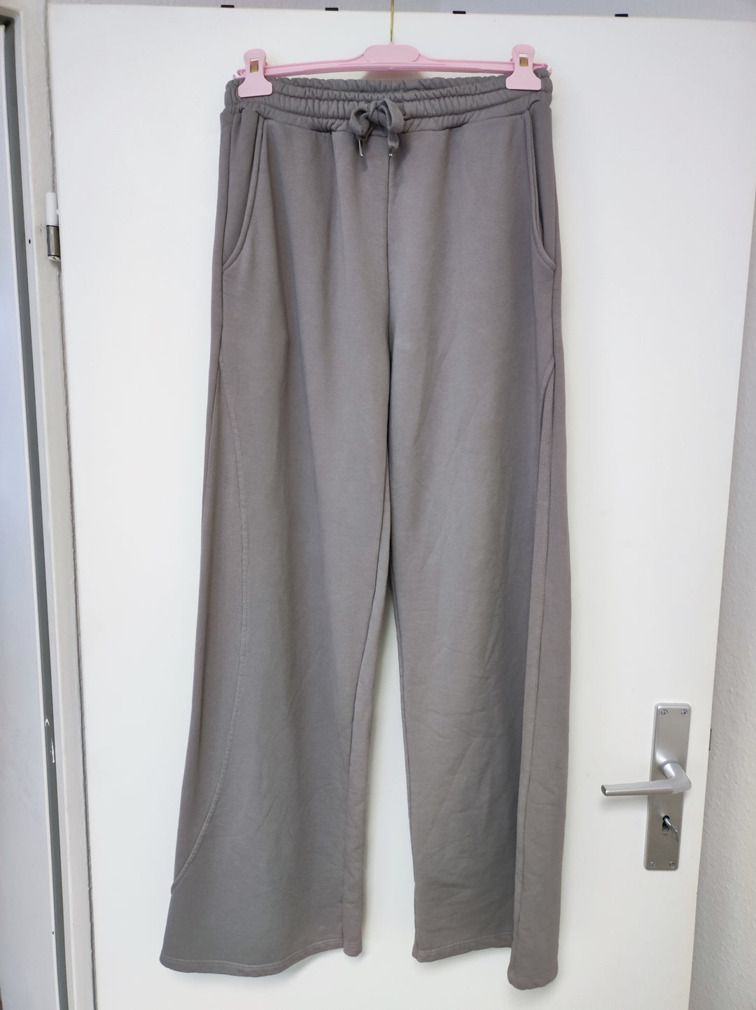 Hose / Sweatpants - weites Bein - braun