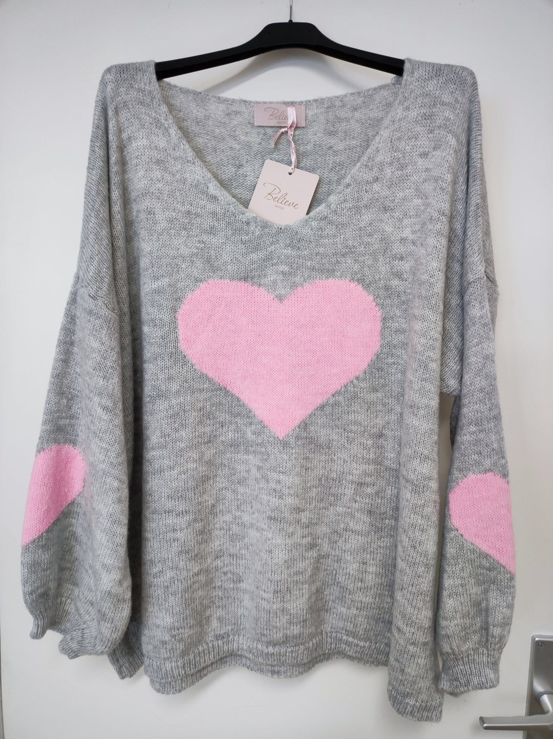 Strickpulli - grau - rosa Herzen