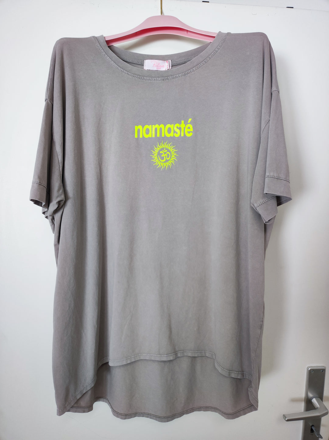 Shirt - Namaste - hellgrau