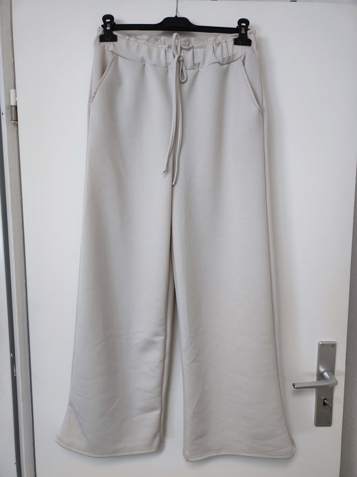 Hose - hellbeige - weites Bein, Gummibund