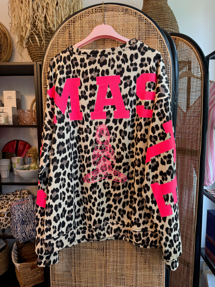 Pulli NAMASTE - Leo hell - neonpink