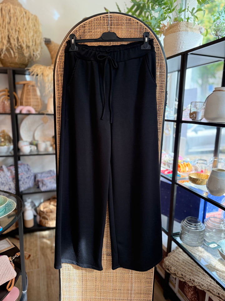 Hose - schwarz - weites Bein, Gummibund