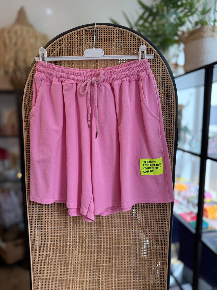 Hose / Shorts - rosa - Statement Patch Neon