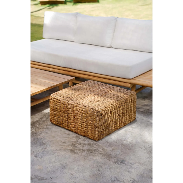Der "The Hyacinth Pouffe" Square – Boho Sitzpouf aus Wasserhyazinthe