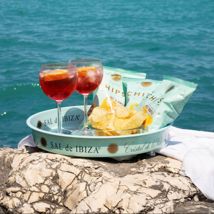 FOOD & DRINKS