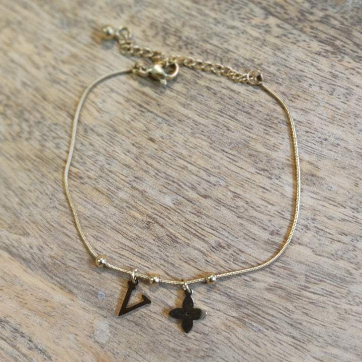 feines Armbändchen (004)
