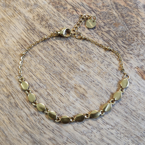feines Armbändchen (008)