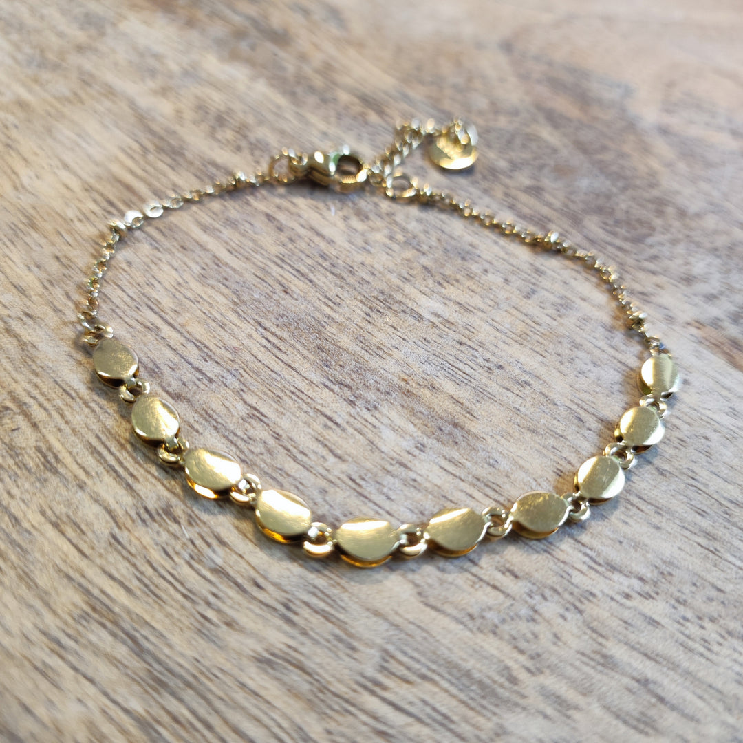 feines Armbändchen (008)