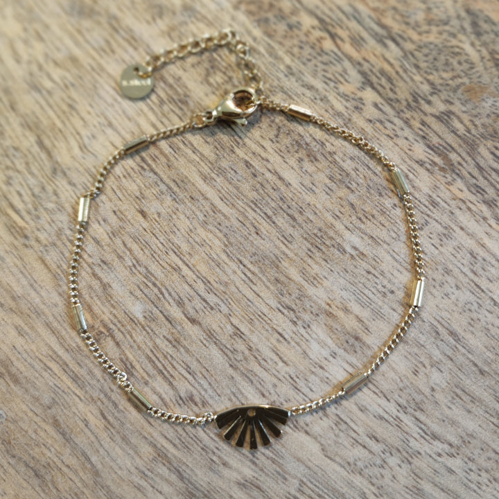 feines Armbändchen (009)