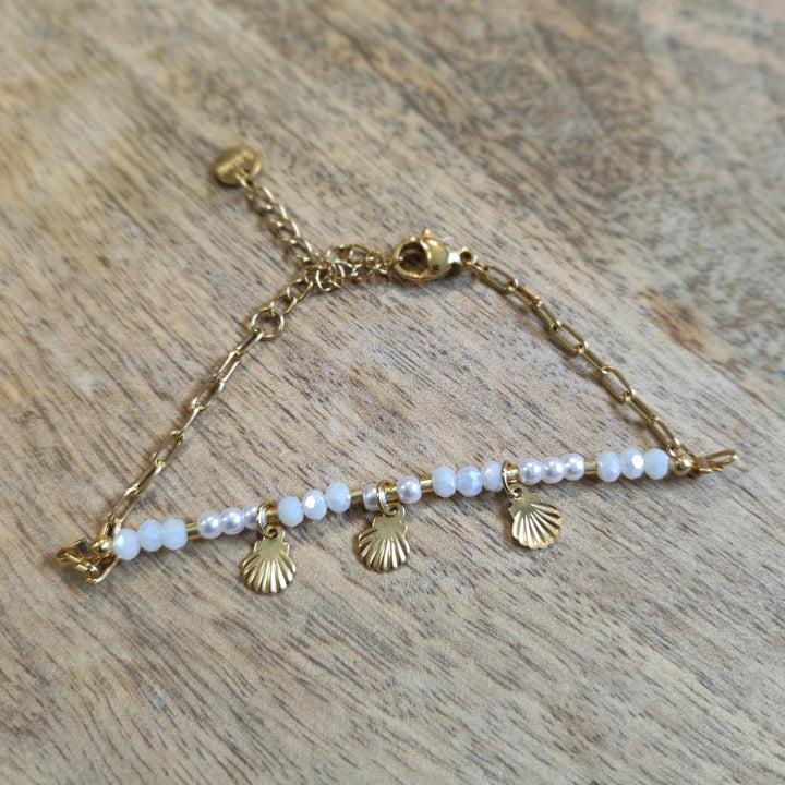 feines Armbändchen (012)