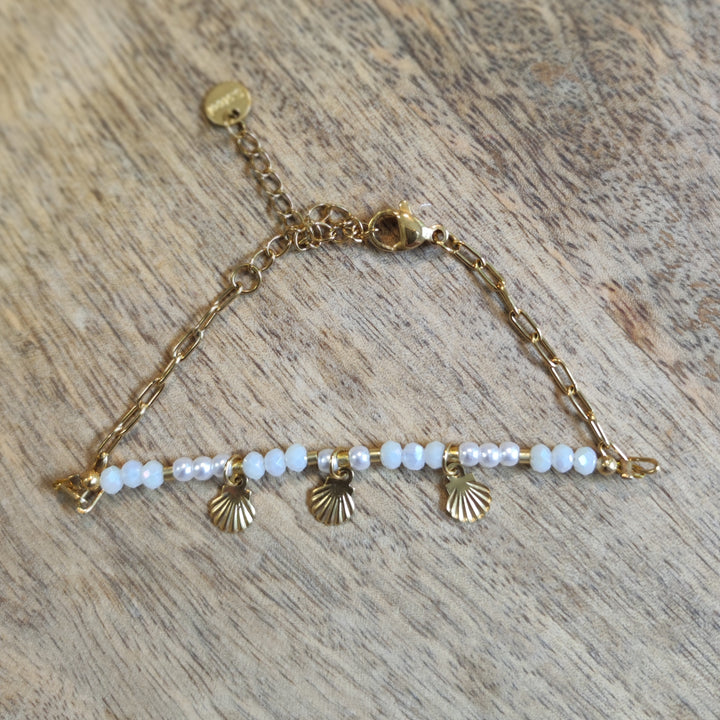 feines Armbändchen (012)