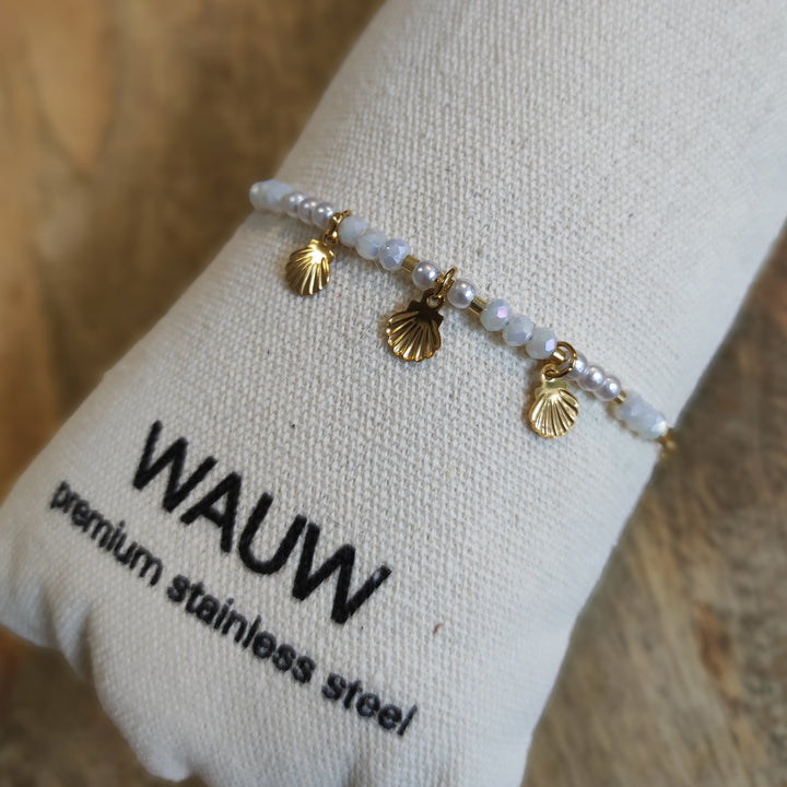 feines Armbändchen (012)