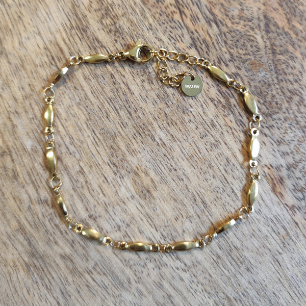 feines Armbändchen (013)