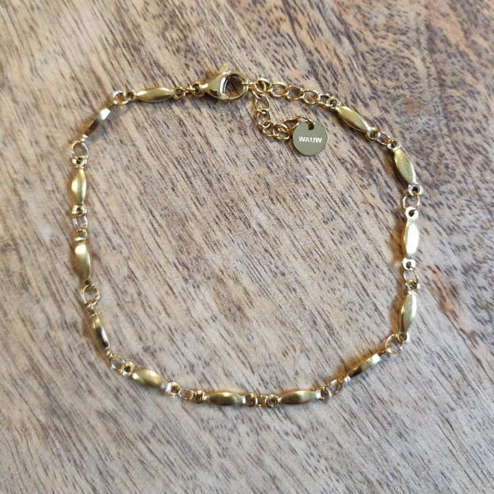 feines Armbändchen (013)