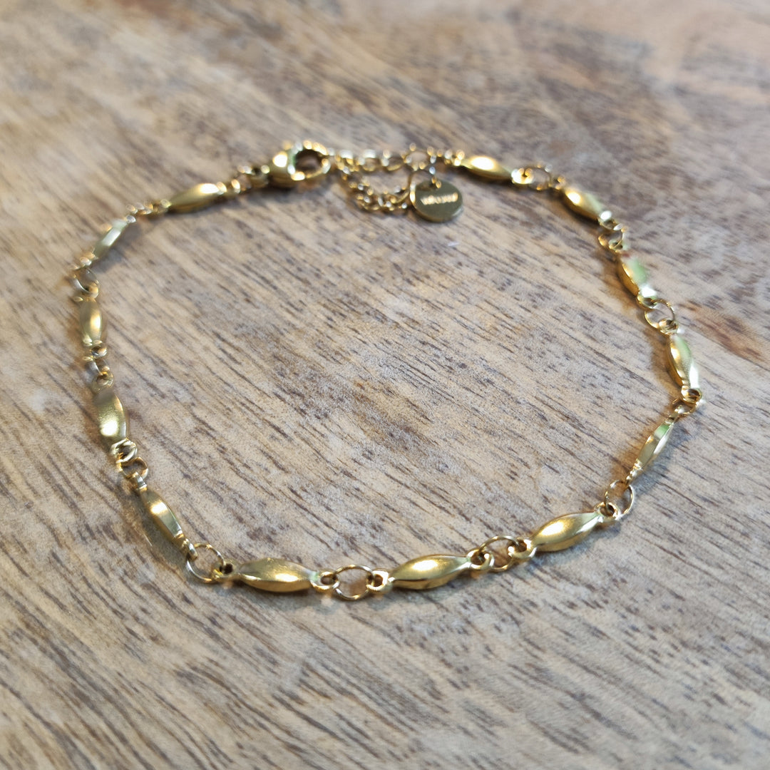 feines Armbändchen (013)