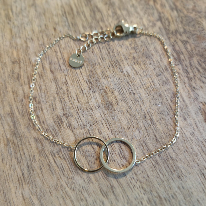 feines Armbändchen (016)