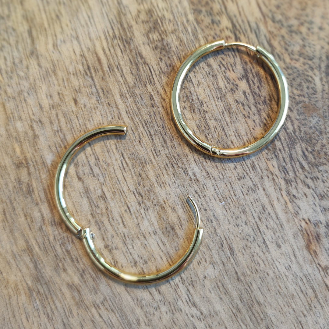 Ohrringe Creolen bold gold (01)