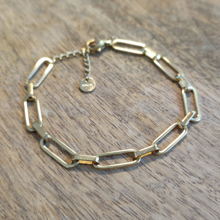 feines Armbändchen (020)