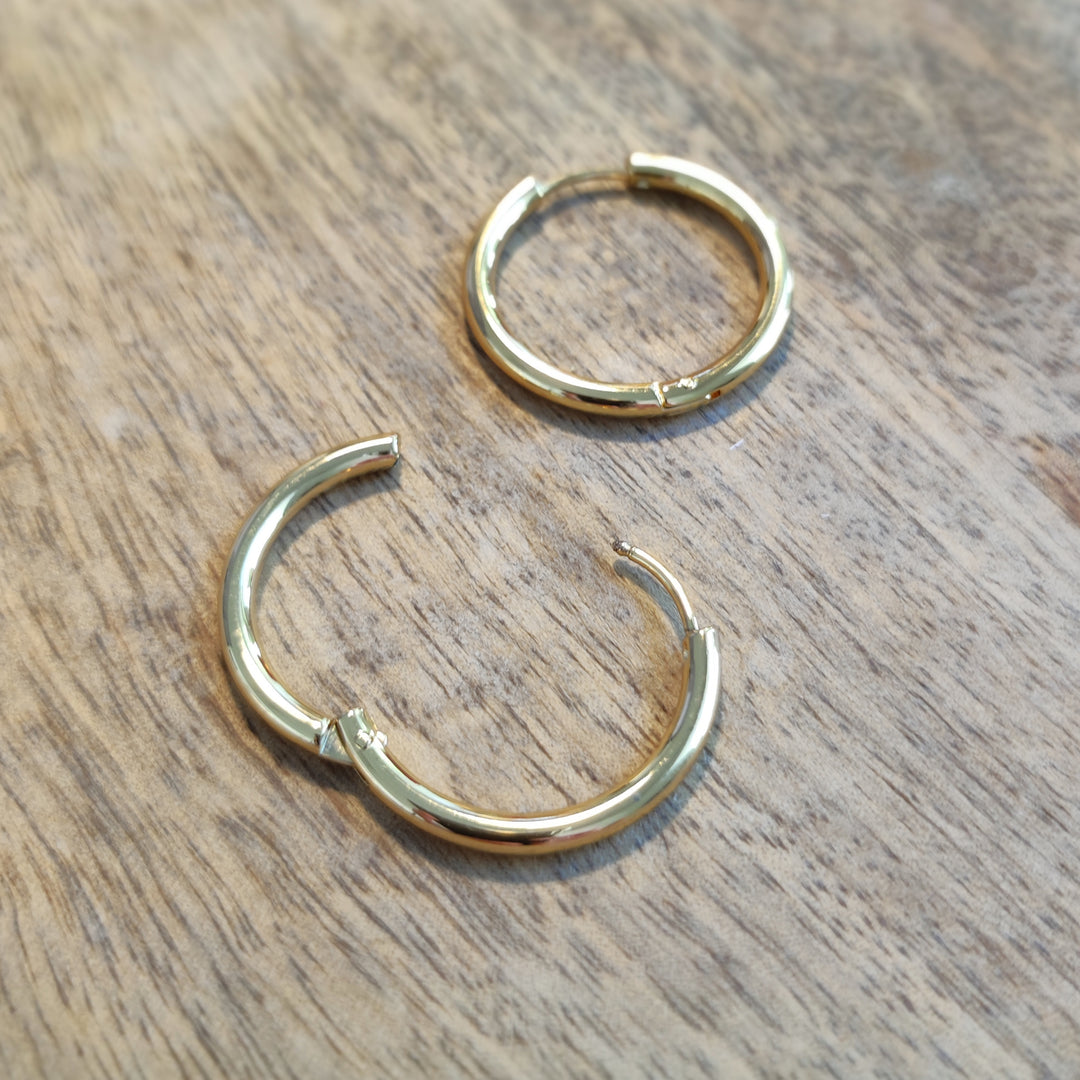 Ohrringe Creolen bold gold (02)