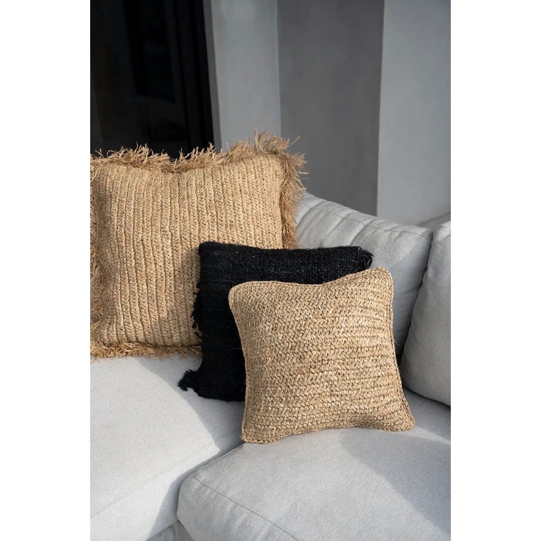 Kissenbezug BAST FLORES – Handgefertigte Boho-Deko