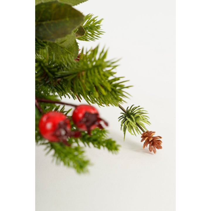 Kranz "Austin"- Weihnachtsdeko mit Tannengrün & Beeren - Ø50cm