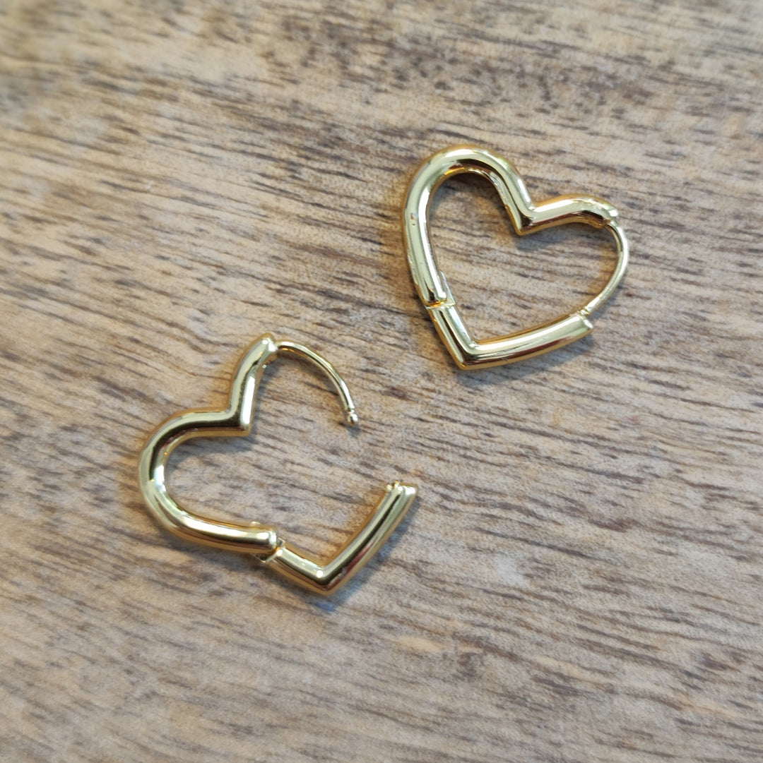 Ohrringe Creolen bold gold (15) Herzform