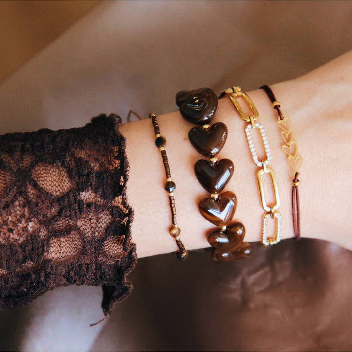 Perlenarmband Herzen aus Harz - Braun