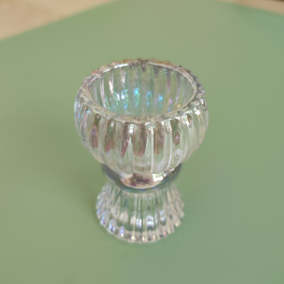Eleganter Kerzen-/Teelichthalter – aus klar-irisierend Glas
