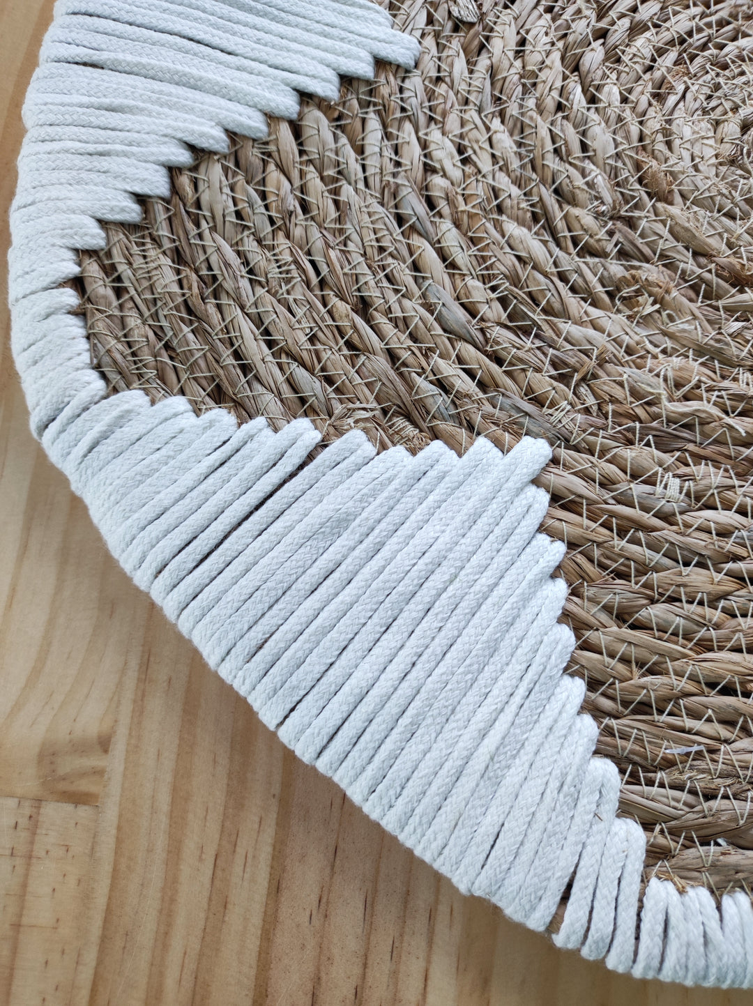 Rundes Boho Tischset „Stern“ aus nachhaltigen Materialien