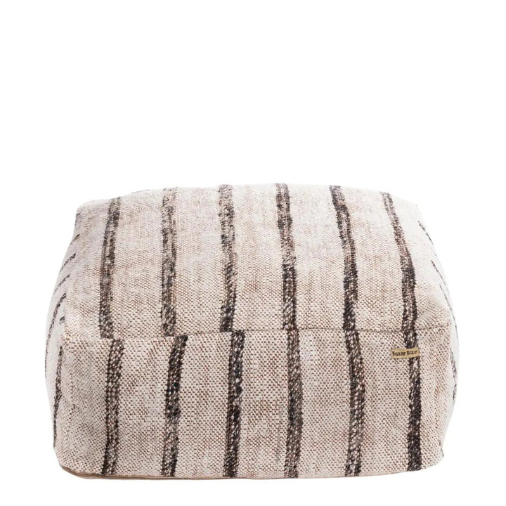 Der Oh My Gee Pouffe – Bohemian White