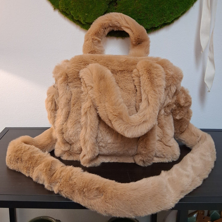 flauschige Handtasche - camelbraun - Teddyfell