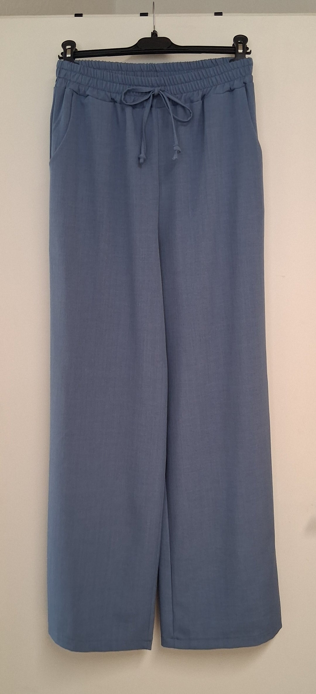 Marlene Hose - lange Hose mit weitem Bein - Gummibund und Zierschleife - blau
