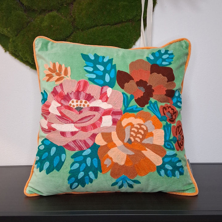 Zierkissen - Dekokissen mit Füllung - Samtkissen mit Retro-Blumen Stickerei - 45x45cm