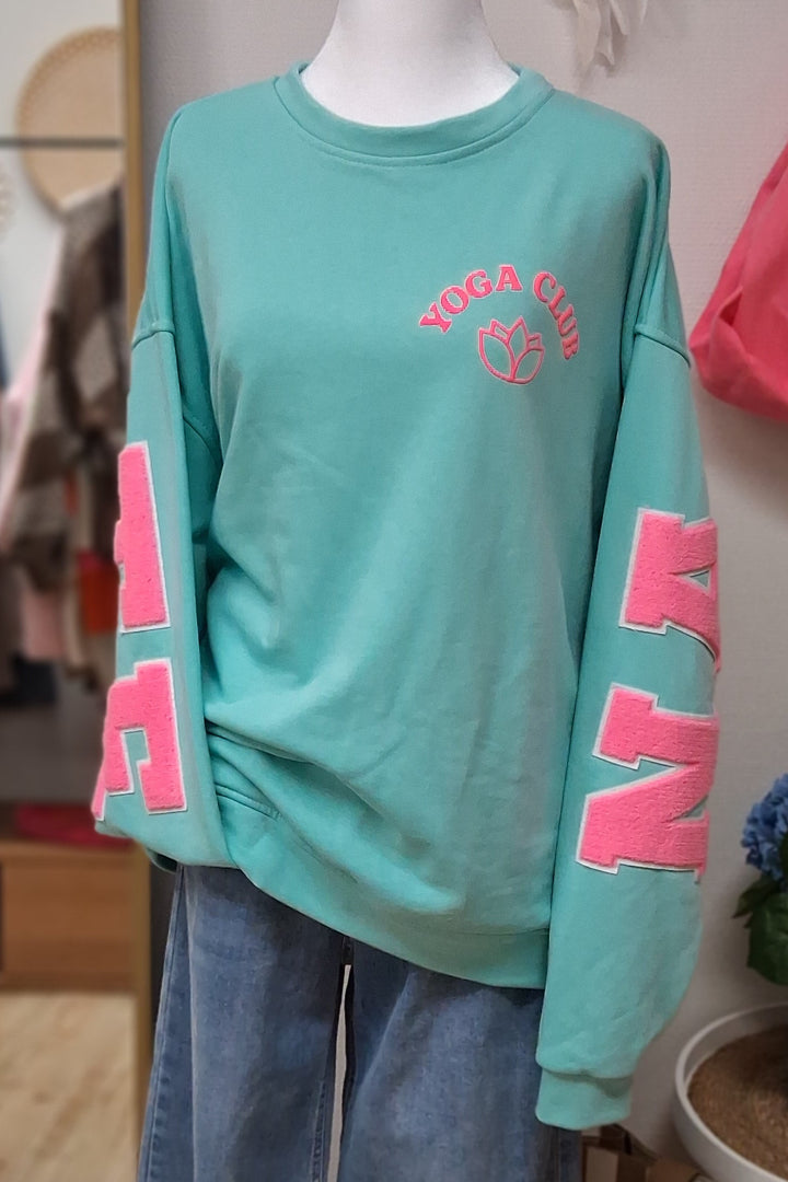 Pullover YOGA CLUB / NAMASTE - Oversize Sweatshirt - div. Farben
